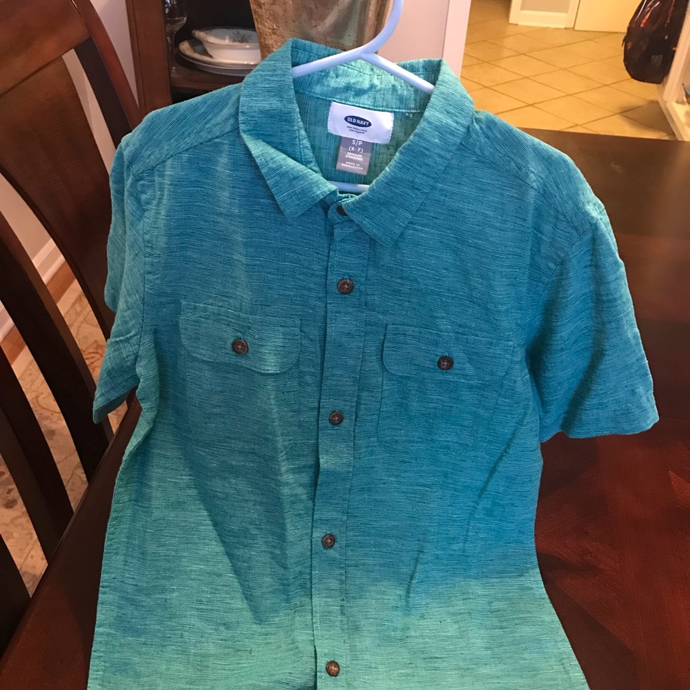 Old Navy boys button down shirt